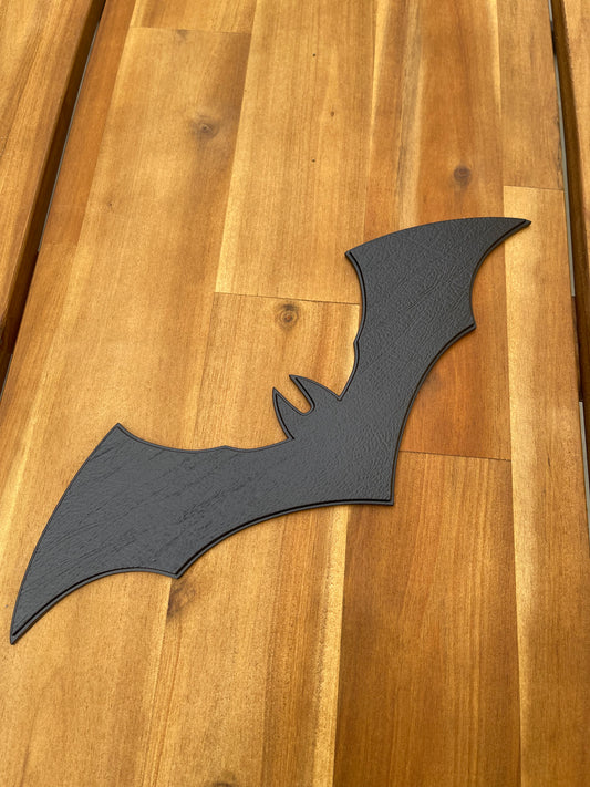 Bat chest emblem - Pattinson variant